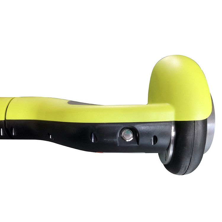 Best-hoverboard-for-kids-little-bear-power-charging Best-hoverboard-for-kids-little-bear-power-charging