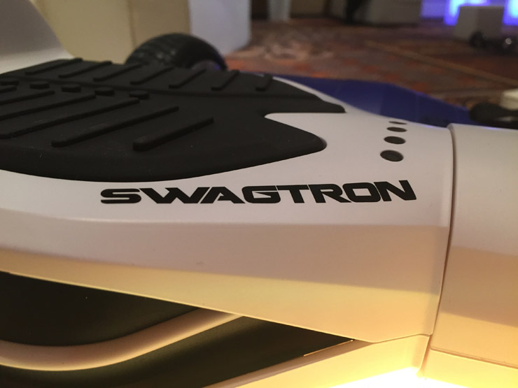 New Swagway SwagTron Review – the next gen Swagway hoverboard close-up