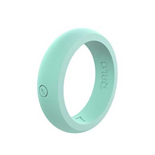 qalo-glow-in-the-dark-silcone-ring-aqua-foxfire