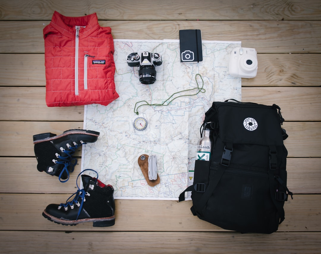 Photo the best gear for backcountry snowboarding 2024