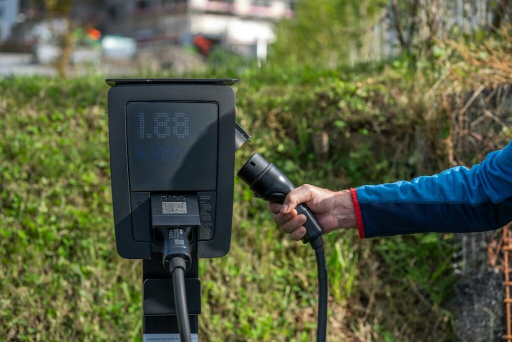 Photo Recharge Power Station