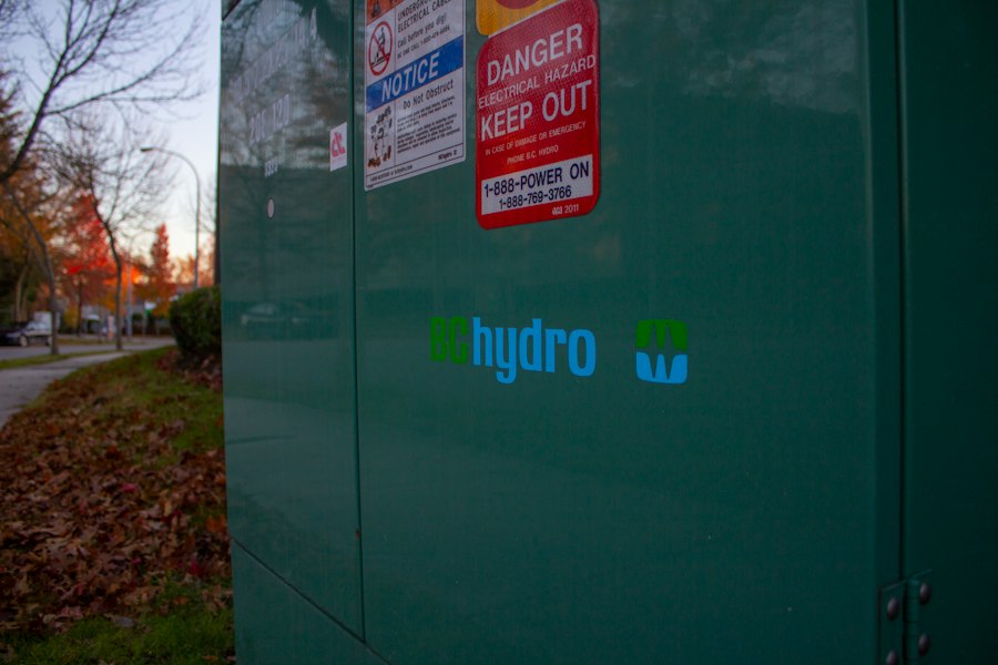 Photo Recharge Power Station