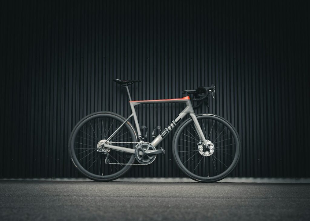 Photo Lightweight E-Bikes