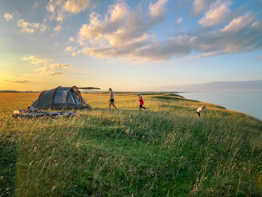 Photo best camping tents for tall people