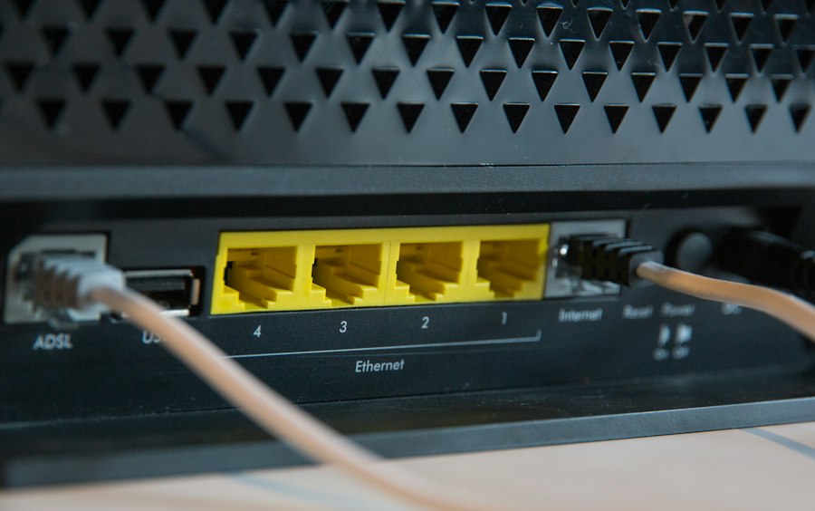 Photo mesh wifi systems thick walls