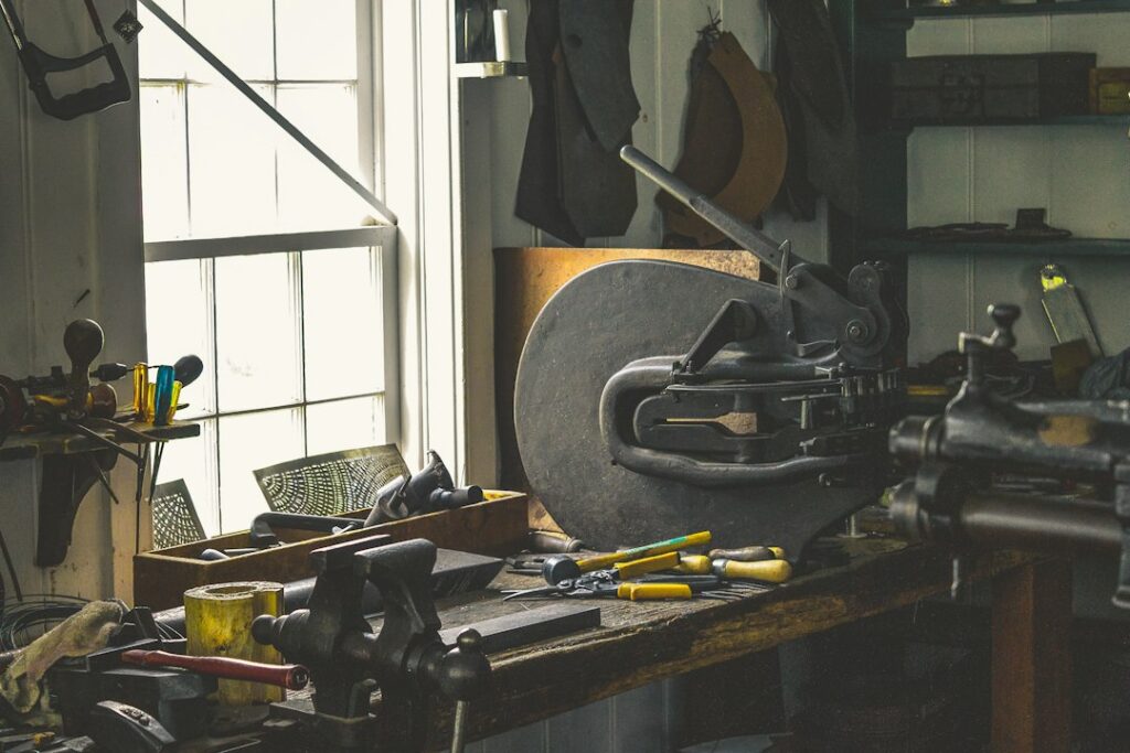Photo quiet air compressors for garage workshops